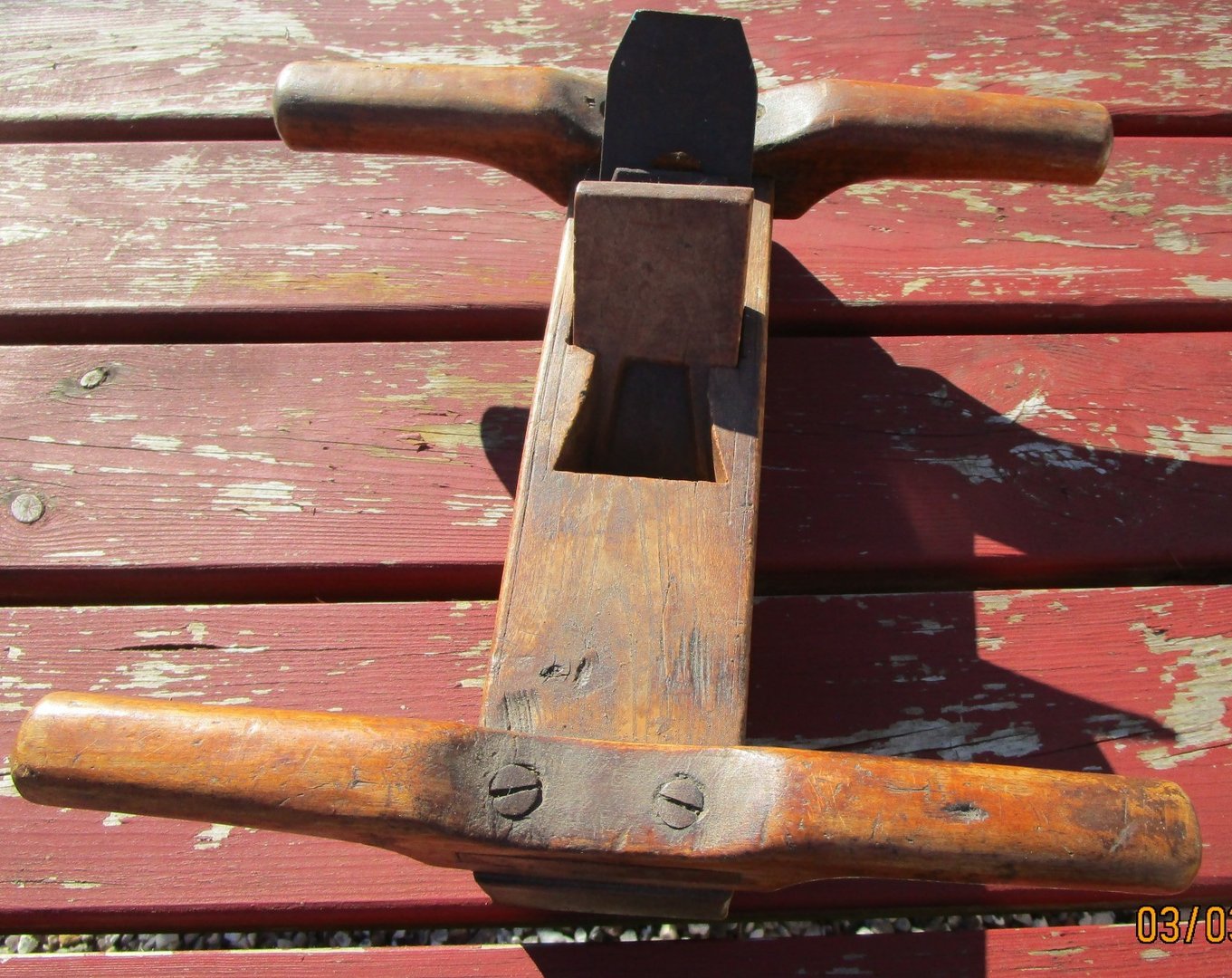 Gammelt værktøj, gammelt tømrerværktøj håndtag.